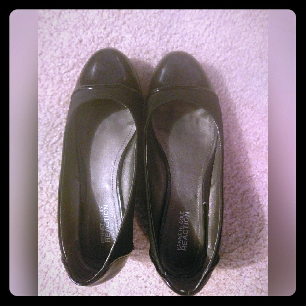 Kenneth Cole Reaction Black Loafers